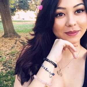 Meet your Posher, Kayla-rae